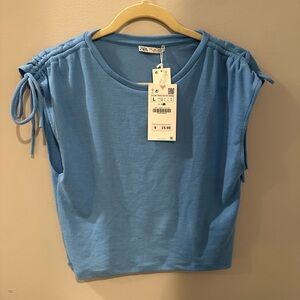 Zara top 5039 670 400